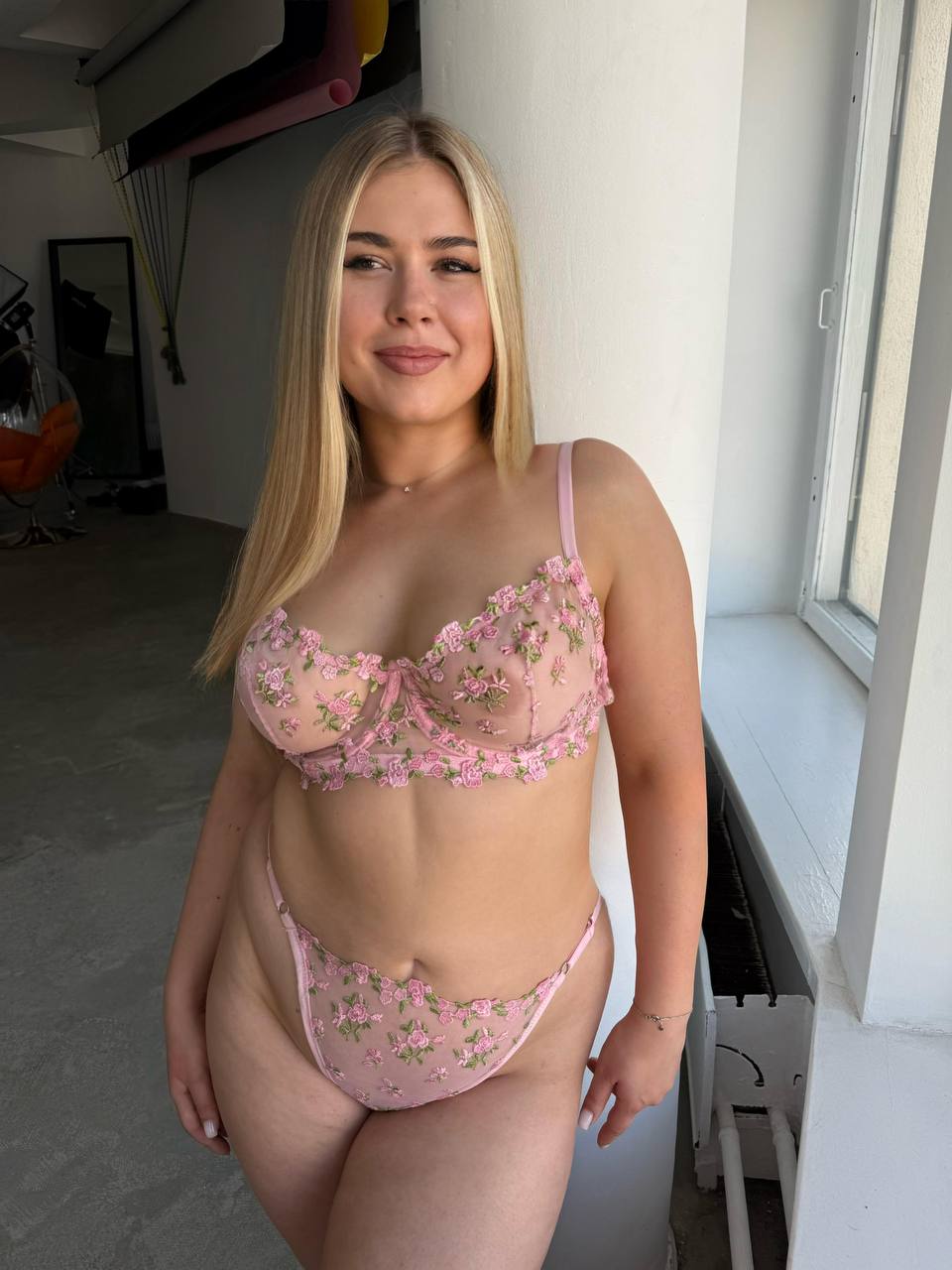 Flower Bomb Lingerie Set